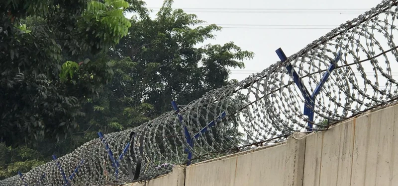 Jasa Pemasangan Kawat Silet Dan Kawat Duri Jabodetabek