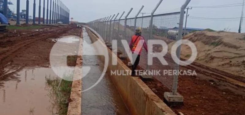 Proyek Givro Proyek Pagar Kawat Harmonika PLTU Cirebon 6 ~blog/2022/5/17/5