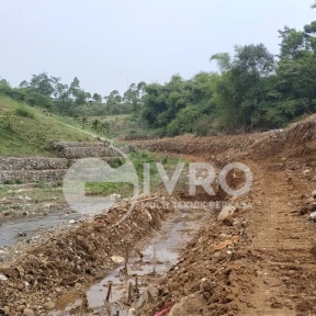 Proyek  Pemasangan Kawat Bronjong Royal Tajur Bogor